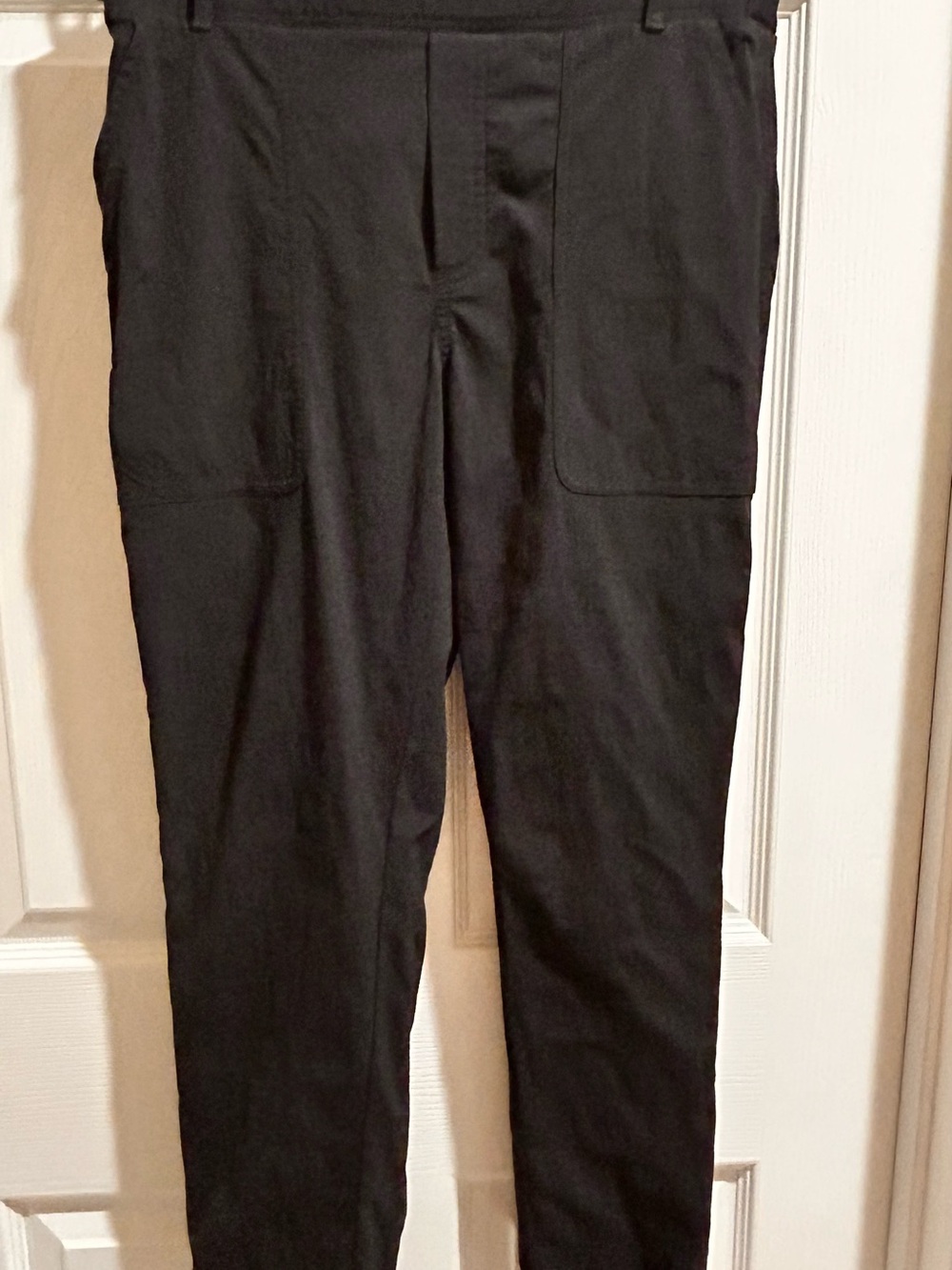 Athleta Trekkie Women’s Pants Size 6 Black Ankle Zip Athletic Gym